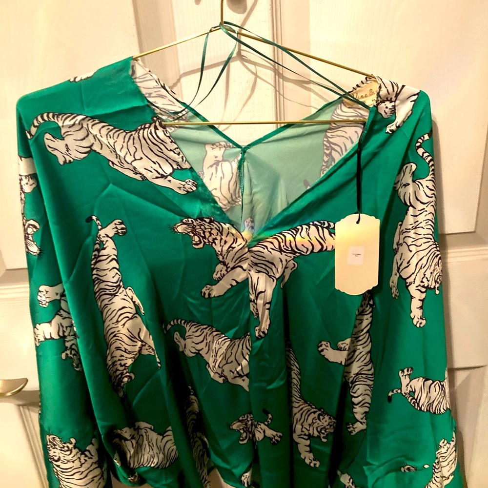 Vine & Love Green Tiger Blouse
